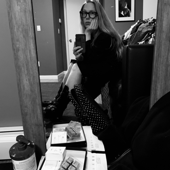 Meet your Posher: Allison - Picture 5 of 5